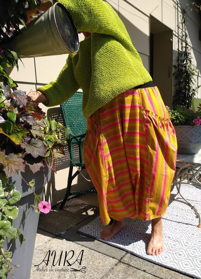 Ladybug Sarouel. Digital sewing pattern featuring a lagenlook style and big pockets. - Image 4